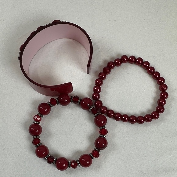✨ Stunning Red Bracelet Set – Perfect for Everyday Wear or Special Occasions ✨ - Picture 7 of 10